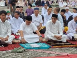 Bupati dan Wabup Parigi Moutong Laksanakan Sholat Idul Adha Bersama Masyarakat
