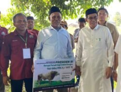 Presiden RI Serahkan Bantuan Hewan Qurban di Parigi Moutong, Bupati Erwin Burase Sampaikan Apresiasi
