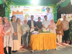 Bupati Erwin Burase Inginkan Desa Kayu Agung Jadi Wilayah Percontohan Program Unggulan Gerbang Desa
