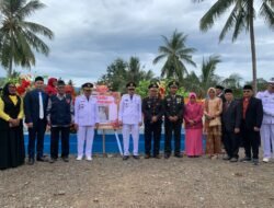 Bupati dan Wakil Bupati Pimpin Upacara dan Tabur Bunga Peringati Hari Pahlawan ke 79