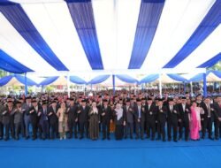 Gubernur Anwar Hafid Lantik 36 Pejabat Eselon II dan Serahkan SK kepada 3.230 PPPK Paruh Waktu