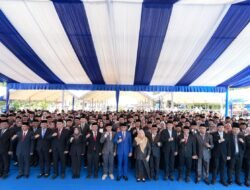 Lantik 389 Pejabat, Gubernur Anwar Hafid Dorong Data Akurat dan Digitalisasi