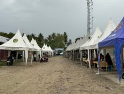 Sunyi di Antara Tenda Lapak: Sepi Pasar Ramadan Pemda Parigi Moutong di Hari Pertama