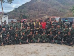 Bupati Erwin Burase Kembali Turun Lapangan Pantau Penanganan Karhutla di Desa Avolua