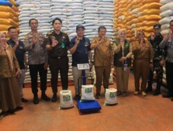 Sidak Gudang Bulog, Pemkab Parigi Moutong Pastikan Kualitas Bantuan Pangan dan Tepat Sasaran