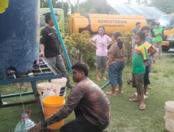 Sumber Air Tertutup Longsor Pascagempa, Pemprov Sulteng Kerahkan Tangki dan Hidran ke Dua Desa di Sigi