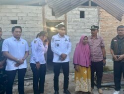 Bupati Parigi Moutong Tinjau Rumah Rusak Akibat Gempa, Program Perbaikan Disiapkan Berdasarkan Hasil Verifikasi