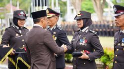 Tiga Personel Polda Sulteng Terima Satyalencana Bintang Bhayangkara Nararya pada Peringatan Hari Bhayangkara ke-80