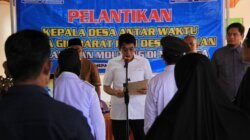 Bupati Parigi Moutong Lantik Dua Kepala Desa Antarwaktu, Dorong Penyelesaian Sengketa Lewat Mediasi