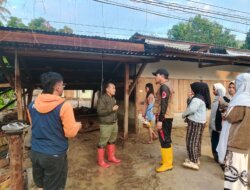 Banjir Bandang Terjang Desa Avolua Parigi Utara, Puluhan Rumah Terendam dan Jalur Trans Sulawesi Tertimbun Lumpur