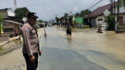 Banjir Rendam Jalan Trans Sulawesi dan Rumah Warga di Desa Sendana Parigi Moutong