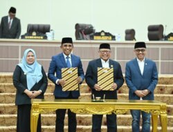 Perubahan KUA-PPAS 2026 Disepakati, Gubernur Anwar Hafid Pastikan Anggaran Tetap Berpihak kepada Rakyat