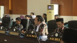 DPRD Parimo Soroti Ketimpangan Seragam Gratis, Disiplin Pegawai Sekretariat Ikut Dikritik