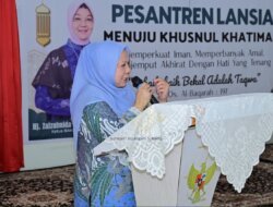 Pesantren Lansia di Sulteng Diikuti Puluhan Peserta, Wagub Reny Tekankan Kesehatan dan Keimanan