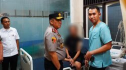Kapolda Sulteng Jenguk Korban Bentrokan Nunu–Anoa di RS Bhayangkara Palu