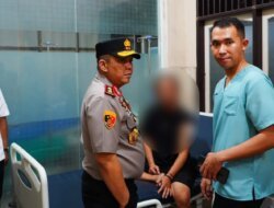 Kapolda Sulteng Jenguk Korban Bentrokan Nunu–Anoa di RS Bhayangkara Palu